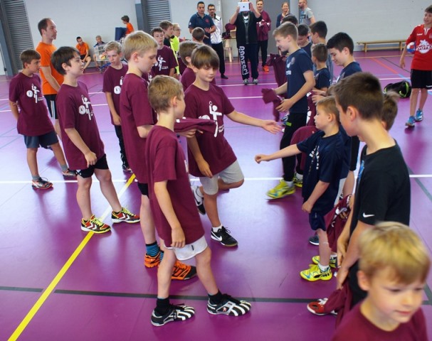  20160611 EKB Ay 00010132